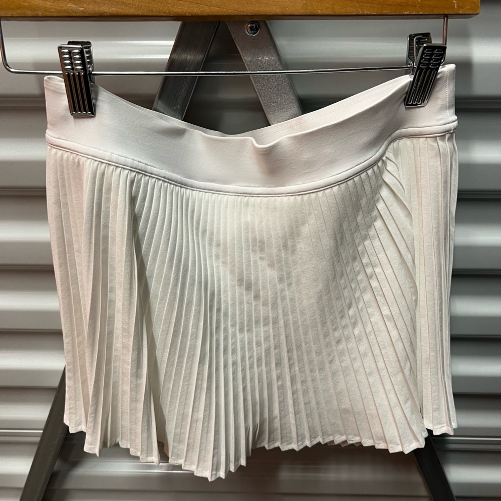 Lululemon white pleated skirt with shorts underneath